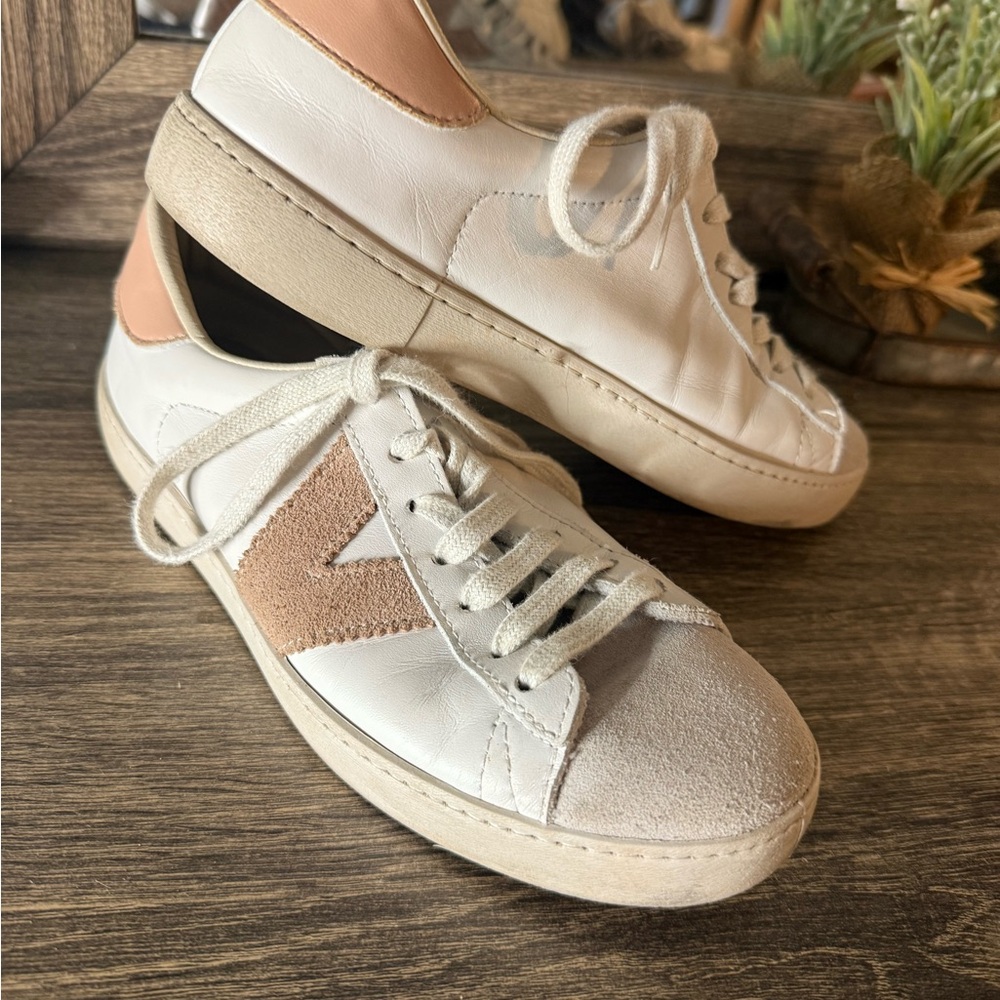 Victoria Berlin Leather Women's Sneakers